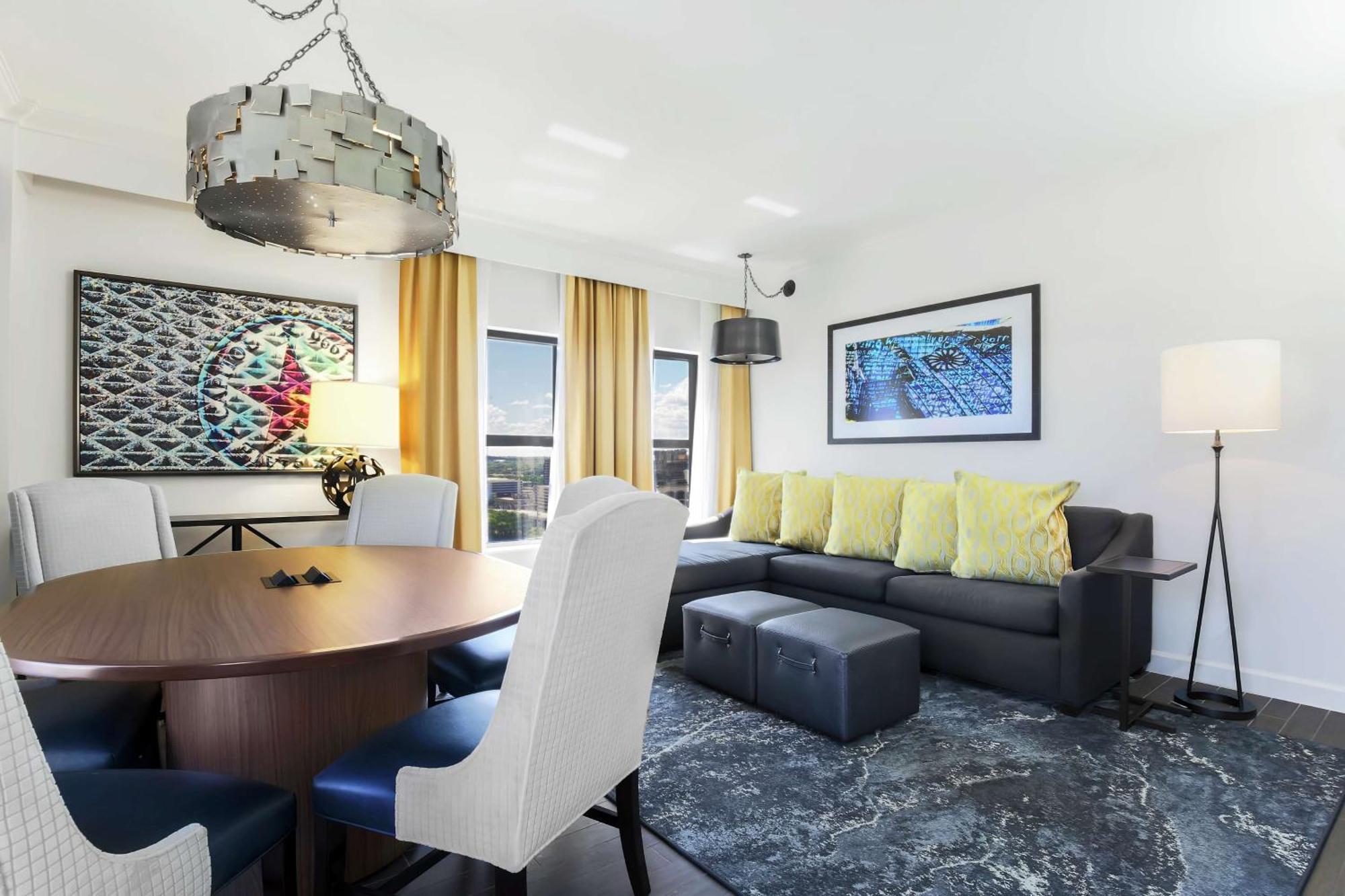 Hampton Inn & Suites Austin-Downtown/Convention Center Экстерьер фото